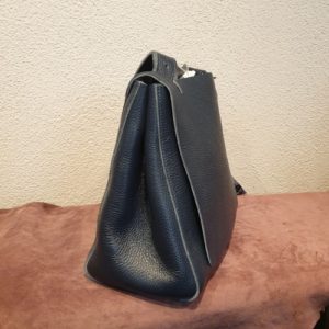 Ledertasche (Einzelstuck – kein Umtausch) – schwarz